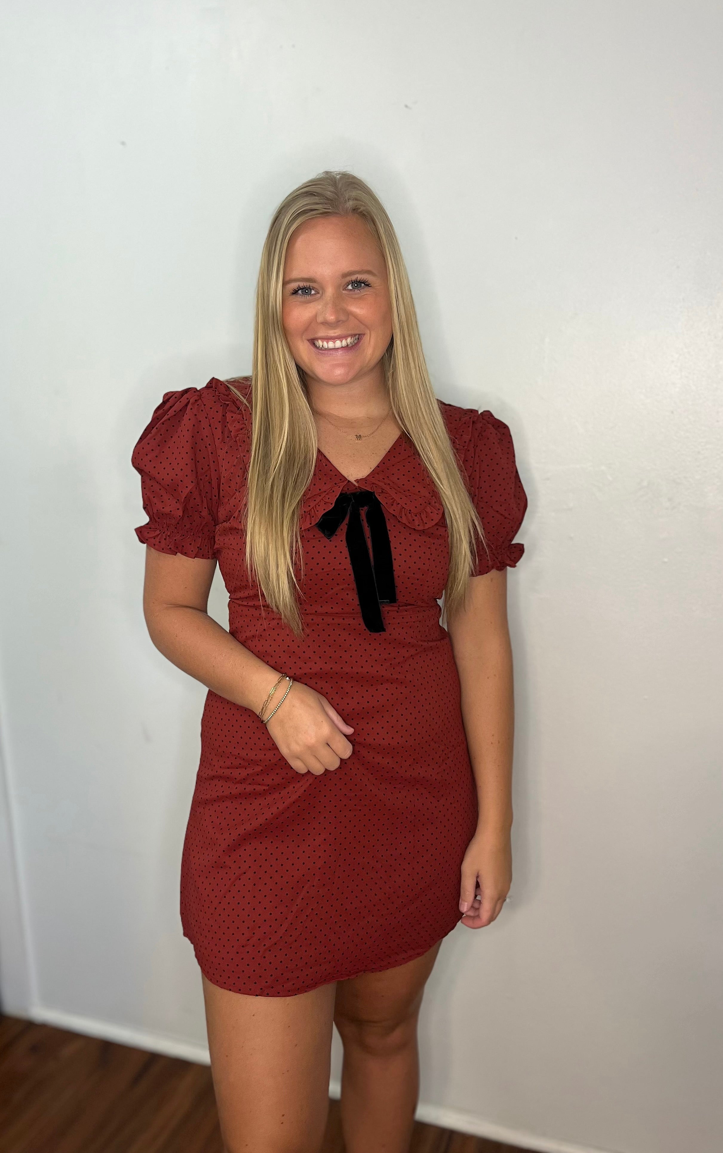 POLKA DOT COLLARED VELVET TIE MINI DRESS