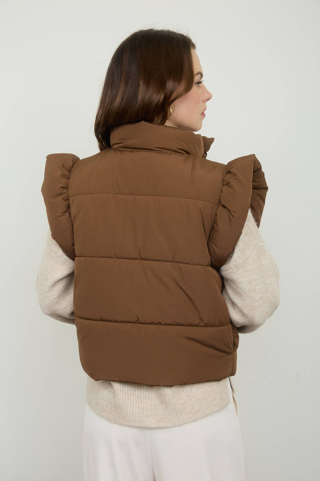 FLUTTER SLEEVE BOW DETAIL ZIP-UP PUFFER VEST