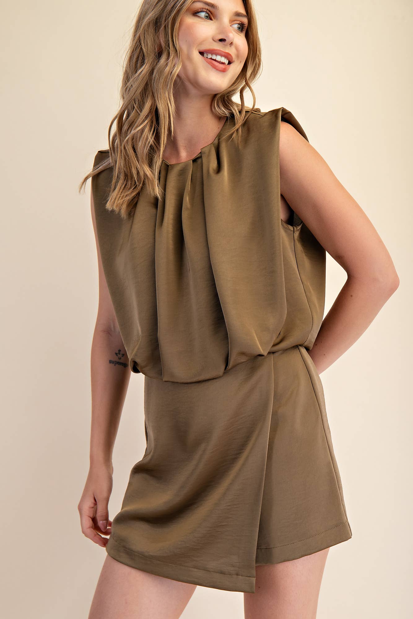 Sleeveless Round Neck Romper